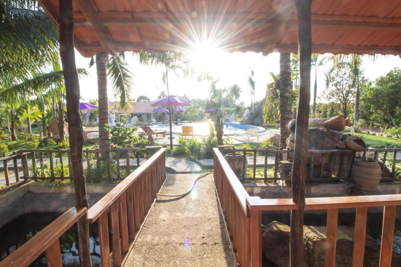 Y Nghia Bungalow Ong Lang Phu Quoc Exterior foto